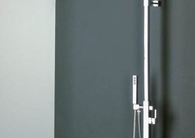 aa-trem155-showers- showers hydromassage