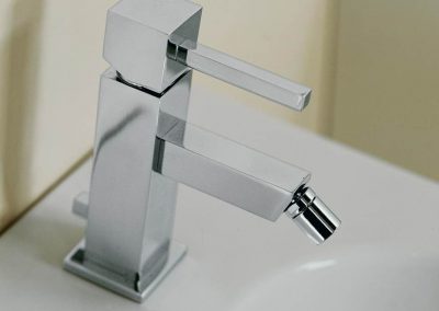 aa-trem181-taps-mixer-handshower