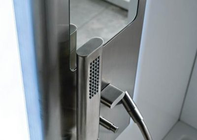 aa-trem76-taps-mixer-handshower