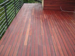 Deszkapadló-Decking fa-wpc-Teraszburkolat