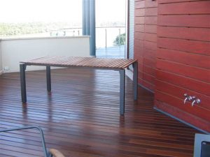 Deszkapadló-Decking fa-wpc-Teraszburkolat