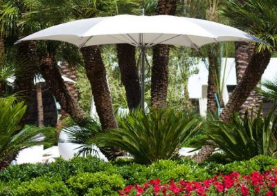 gh-tuuc4-parasols