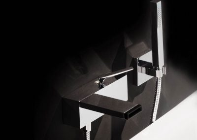 mo-zucc6-taps-mixer-handshower